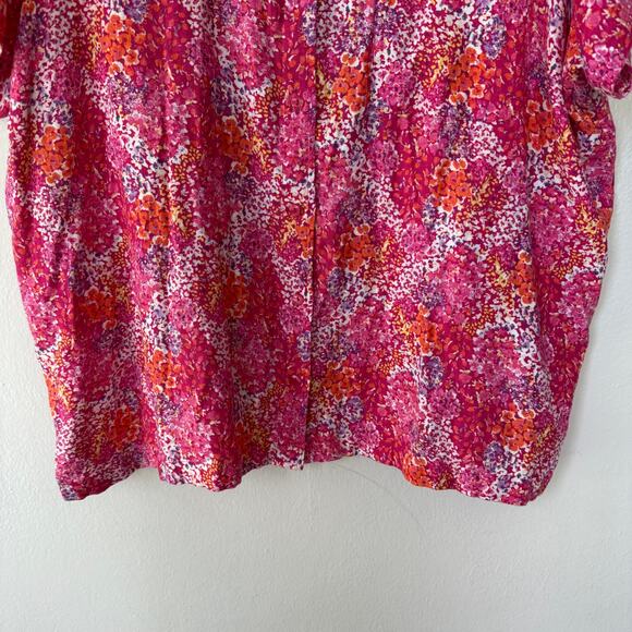 Isaac Mizrahi Size 3X pink and floral short sleeves Buttondown blouse - Picture 4 of 9